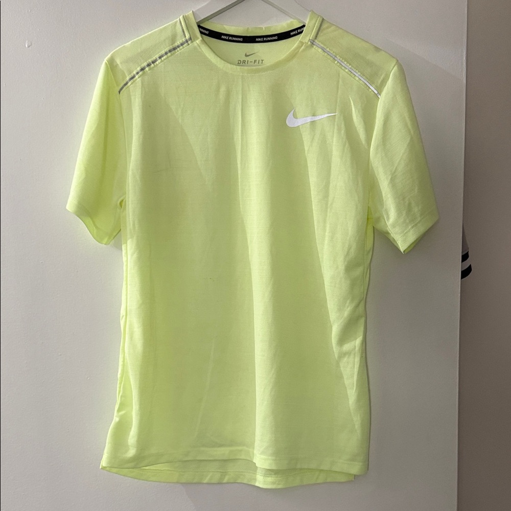 Nike Short Sleeve Dri-FIT Tee in Neon Yellow